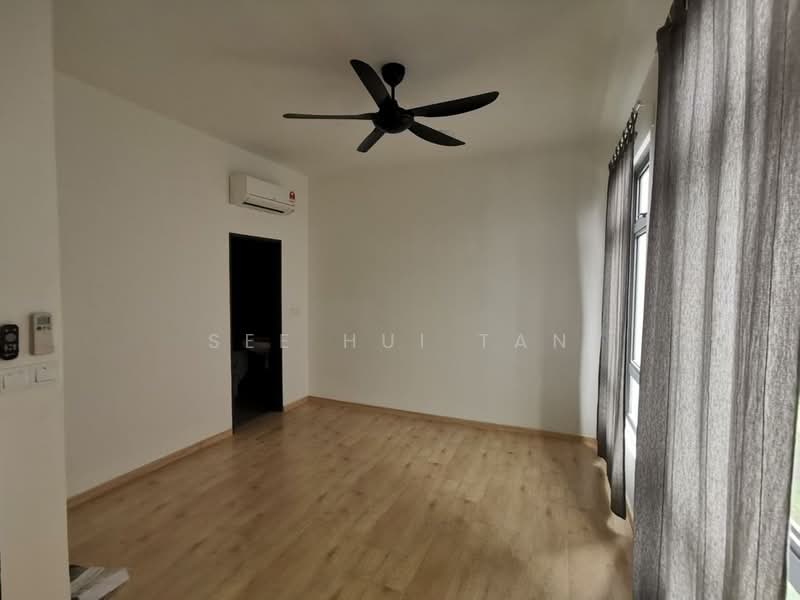 Condominium for Rent at The Henge - See Hui Tan - PropertyGuru.com.my