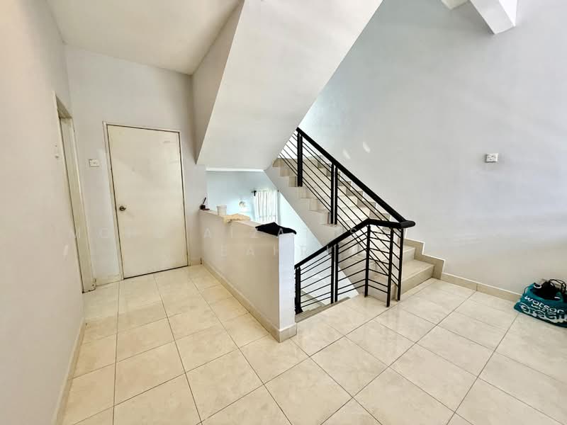 Semi-Detached House for Sale in Laman Residen Kipark Sri Utara (Batu Caves) - Mohd Aizat Saiful Bahri - Interior - PropertyGuru.com.my