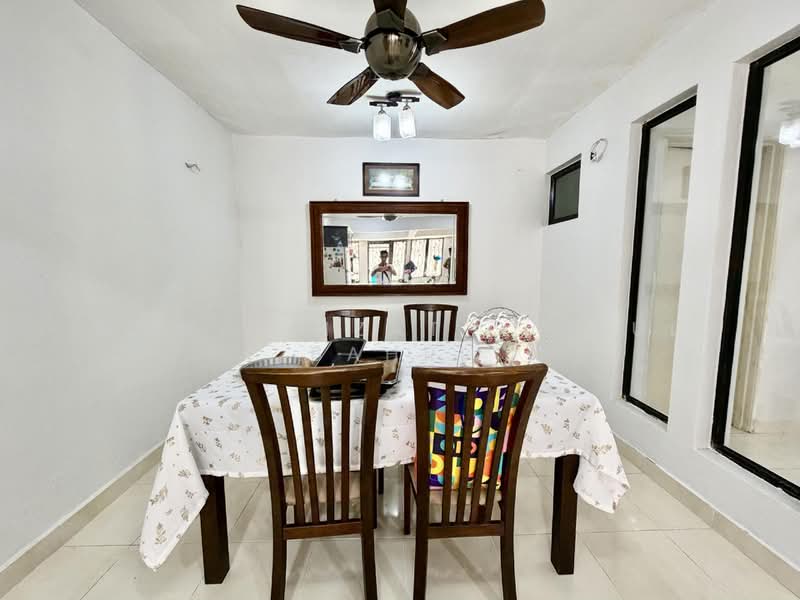 Semi-Detached House for Sale in Laman Residen Kipark Sri Utara (Batu Caves) - Mohd Aizat Saiful Bahri - Dining Room - PropertyGuru.com.my