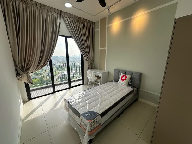 Kondominium untuk Disewa di Vierra Residence - Yanise Lee - Balcony Room - PropertyGuru.com.my