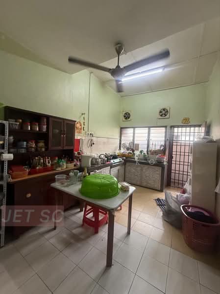 Rumah Teres 1 Tingkat untuk Dijual di Taman Pendamar Indah (Klang) - Daniel Kok - Kitchen - PropertyGuru.com.my