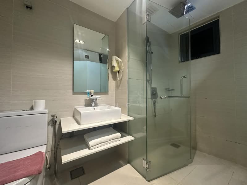 Hotel / Resort for Sale in Bukit Bintang (KL City Centre) - Yang . - Bathroom - PropertyGuru.com.my