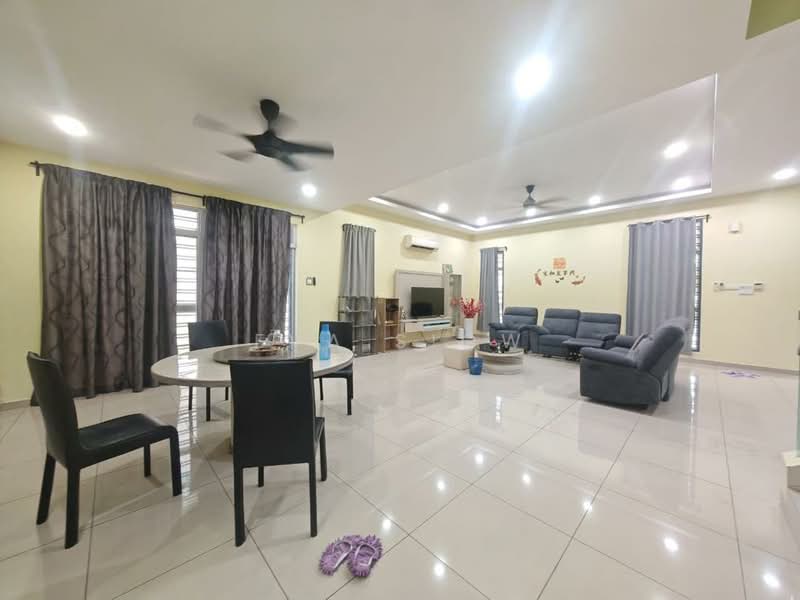 Rumah Berkembar untuk Dijual di Setia Tropika (Johor Bahru) - Eva Siow - PropertyGuru.com.my