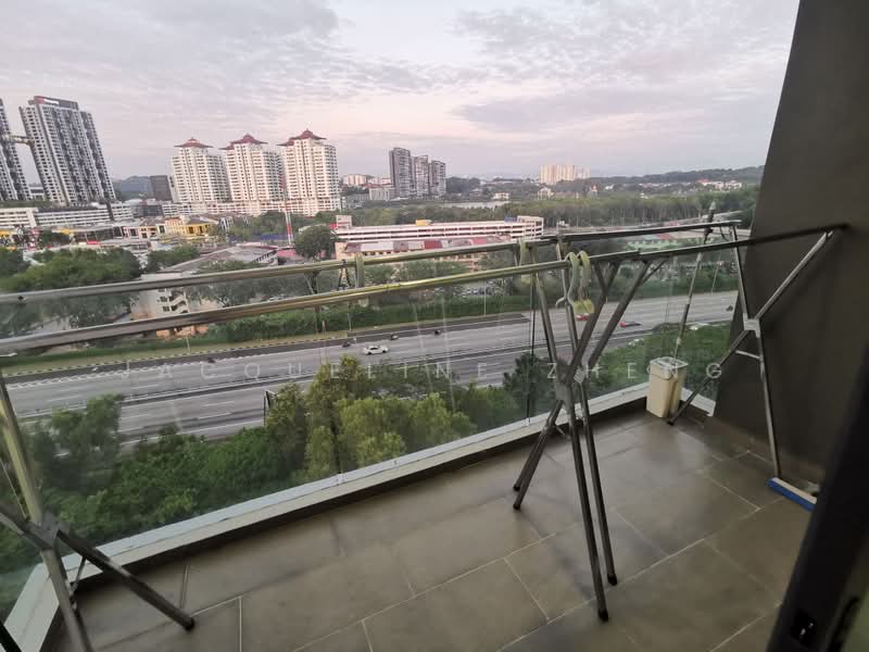 Servis Apartment untuk Dijual di Univ 360 Place - Jacqueline Zheng - Balcony - PropertyGuru.com.my