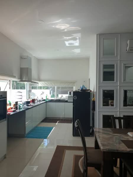 Semi-Detached House for Rent in Cyberjaya (Selangor) - Yeong . - Kitchen - PropertyGuru.com.my