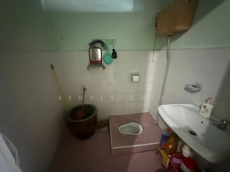2-storey Terraced House for Sale in Masai (Johor) - Kennly Chia - Bathroom - PropertyGuru.com.my