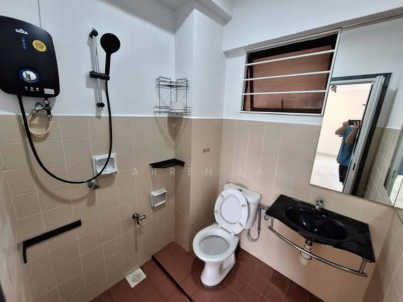 Apartment for Rent at Aman Puri Apartment - Darren Lai - Bathroom - PropertyGuru.com.my