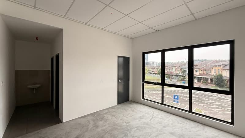 Kedai / Pejabat untuk Disewa di Bukit Jelutong (Shah Alam) - Izzati Mat - Interior - PropertyGuru.com.my