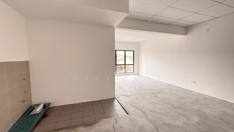 Kedai / Pejabat untuk Disewa di Bukit Jelutong (Shah Alam) - Izzati Mat - Interior - PropertyGuru.com.my