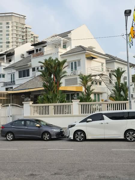 Rumah Teres 3 Tingkat untuk Disewa di Jelutong (Penang) - Chong Chooi Wei - Exterior - PropertyGuru.com.my