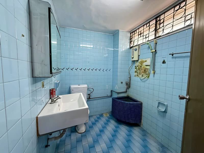 2-storey Terraced House for Rent in Johor Bahru (Johor) - Jas Tay - Bathroom - PropertyGuru.com.my