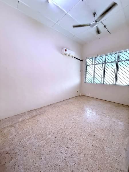1-storey Terraced House for Sale in Taman Munsyi Ibrahim (Johor Bahru) - Karl Lim - Interior - PropertyGuru.com.my