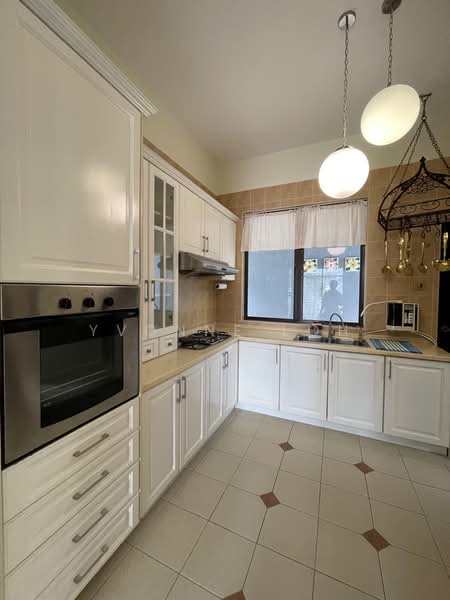 Rumah Banglo untuk Disewa di Batu Ferringhi (Penang) - Yvonne Loh - Kitchen - PropertyGuru.com.my