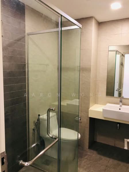 Condominium for Rent at Vivo Residential Suites - Aaron Wong - Bathroom - PropertyGuru.com.my