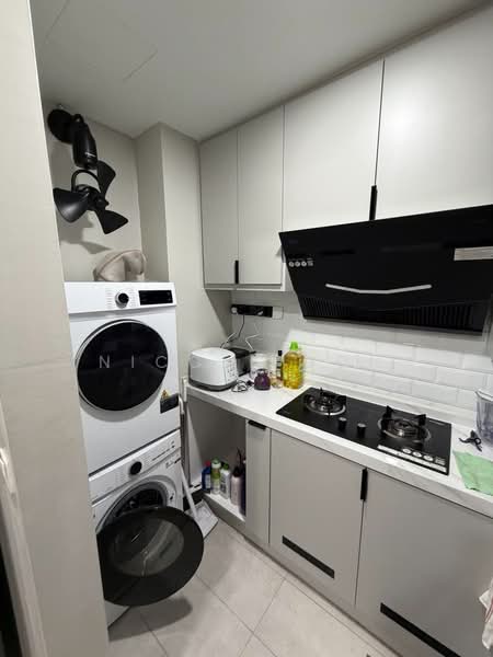 Condominium for Sale at EdgeWood Residences @ SkySanctuary - Nicole Goh - Kitchen - PropertyGuru.com.my