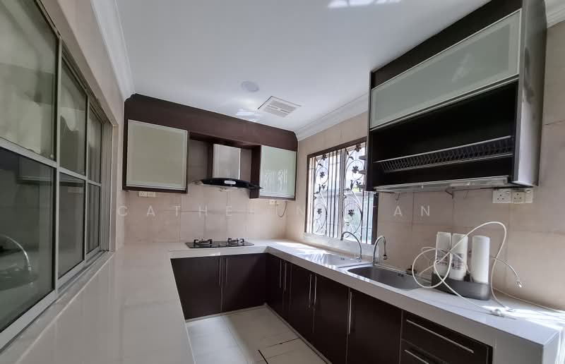 2-storey Terraced House for Rent in Bandar Putra Height (Subang Jaya) - Catherine Tan - Kitchen - PropertyGuru.com.my