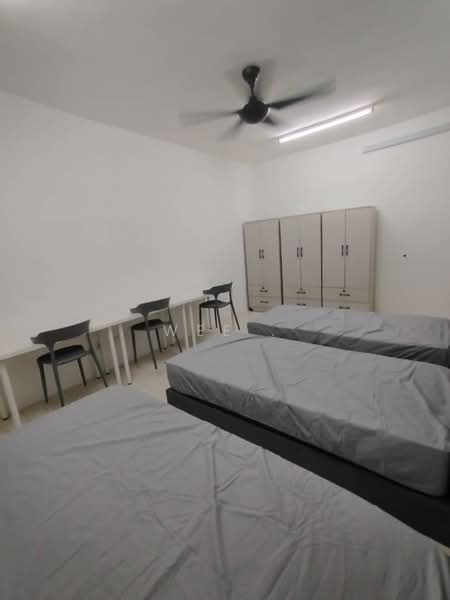 Kondominium untuk Dijual di Platinum Lake PV 13 - Wee . - Bedroom - PropertyGuru.com.my