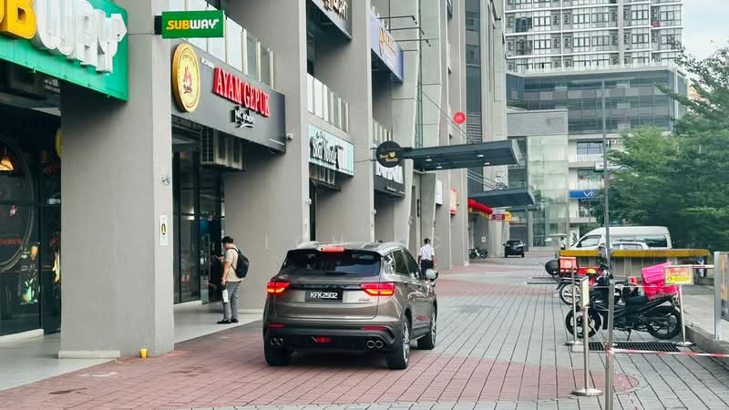 Shop / Office for Rent in Bandar Sri Permaisuri (Cheras) - Loh KC - Exterior - PropertyGuru.com.my