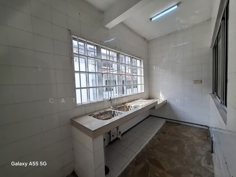 Rumah Teres untuk Dijual di SS12 (Subang Jaya) - Catherine Tan - Kitchen - PropertyGuru.com.my