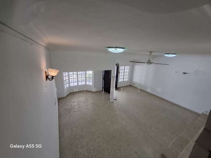 Rumah Teres untuk Dijual di SS12 (Subang Jaya) - Catherine Tan - Living Room - PropertyGuru.com.my