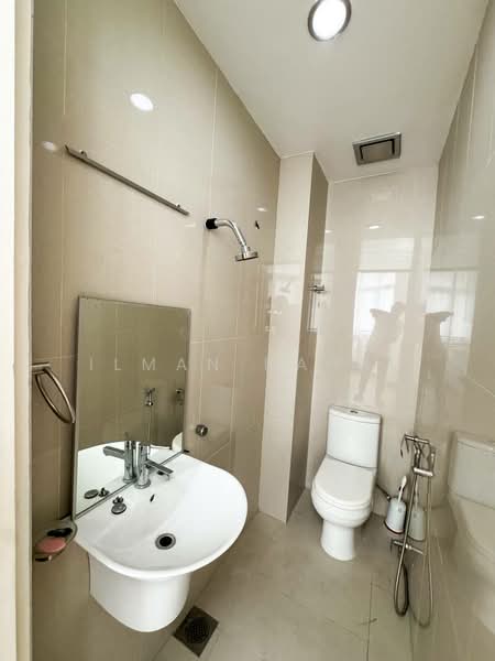 Condominium for Sale at Wickham Manor - Ilman Nahri - Bathroom - PropertyGuru.com.my
