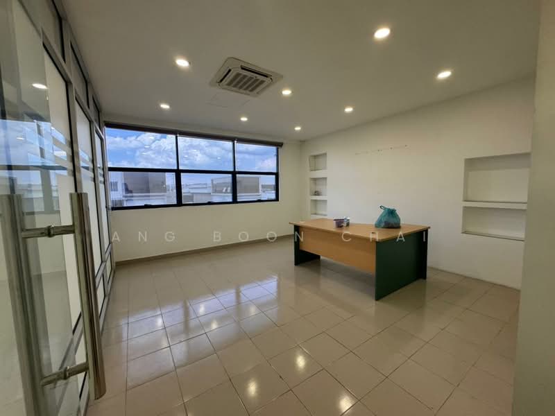 Semi-D Factory for Rent in Taman Desa Cemerlang (Ulu Tiram) - Ang Boon Chai - Interior - PropertyGuru.com.my