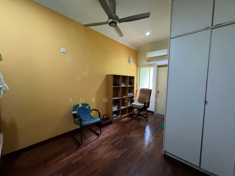 2-storey Terraced House for Sale in Bukit Jelutong (Shah Alam) - Adaw Zain - Study - PropertyGuru.com.my