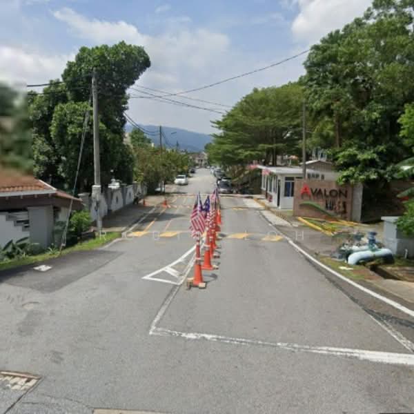 Rumah Berkembar untuk Dijual di Bukit Rahman Putra (Sungai Buloh) - Robin Loh - PropertyGuru.com.my