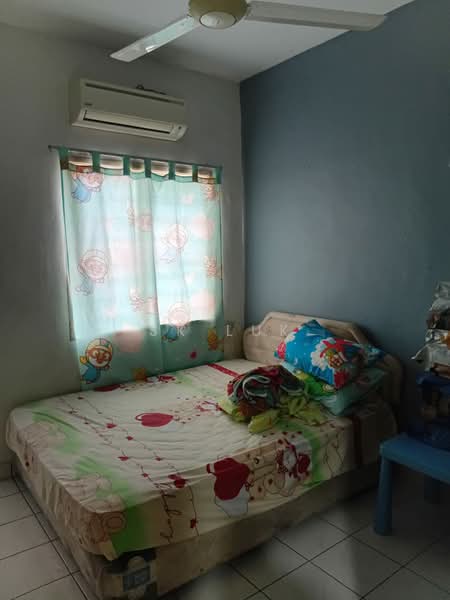 2-storey Terraced House for Sale in Rawang Perdana 2 (Rawang) - SK Luk - Bedroom - PropertyGuru.com.my