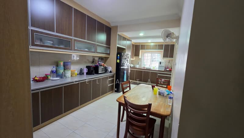 2-storey Terraced House for Sale in Putra Heights (Subang Jaya) - Celia Tan - Kitchen - PropertyGuru.com.my