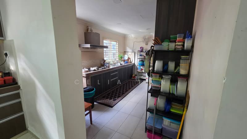 2-storey Terraced House for Sale in Putra Heights (Subang Jaya) - Celia Tan - Kitchen - PropertyGuru.com.my