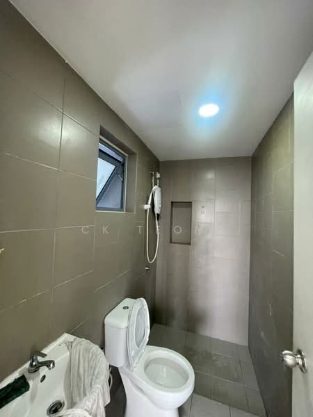 Kondominium untuk Disewa di Sky Awani Residensi 4 - CK Teong - Bathroom - PropertyGuru.com.my
