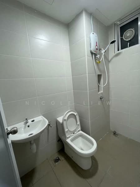 Kondominium untuk Disewa di Orange BM - Nicole Liew - Bathroom - PropertyGuru.com.my