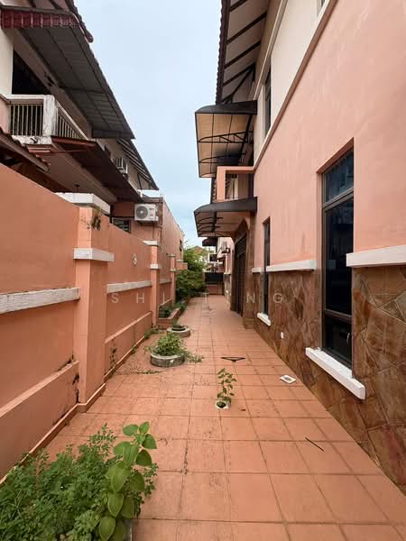 Rumah Kluster untuk Dijual di Bandar Putra (Kulai) - Shi Ting - PropertyGuru.com.my