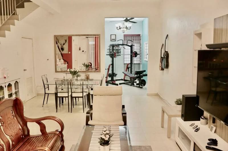 Rumah Teres 2 Tingkat untuk Dijual di Bandar Pulai Jaya (Kulai) - Eva Siow - Living Room - PropertyGuru.com.my