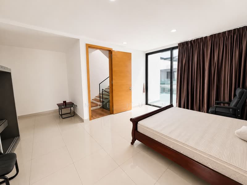 Terraced House for Rent in Damansara Perdana (Selangor) - Jamie Huynh - Bedroom - PropertyGuru.com.my