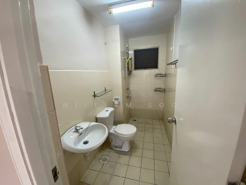 Condominium for Rent at Perdana View - William Soo - PropertyGuru.com.my