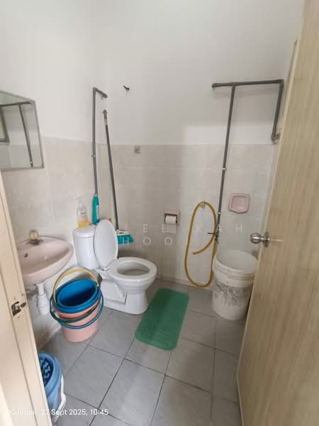 Rumah Teres 2 Tingkat untuk Dijual di Sungai Buloh (Selangor) - Ms Lee kah Hooi - Bathroom - PropertyGuru.com.my
