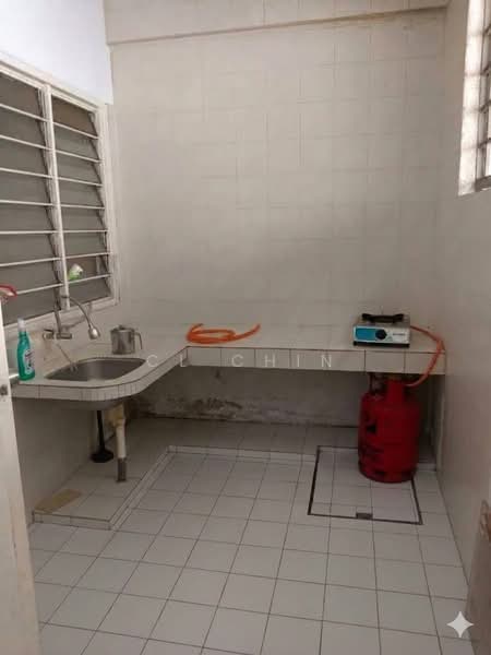 Terraced House for Rent in Bandar Sungai Long (Selangor) - CL Chin - Kitchen - PropertyGuru.com.my