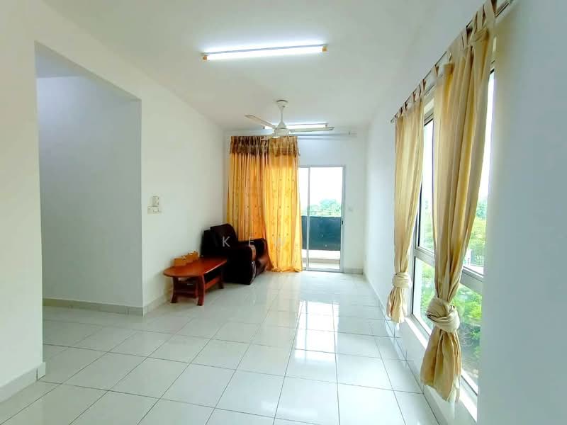 Kondominium untuk Disewa di Residensi Lanai - Kew . - Living Room - PropertyGuru.com.my