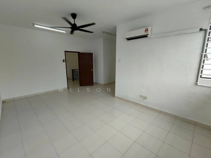2-storey Terraced House for Rent in Bandar Puteri Klang (Klang) - Wilson Lim - Living Room - PropertyGuru.com.my
