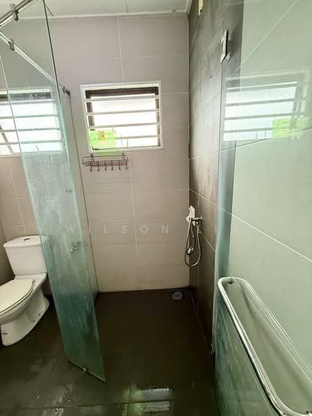 2-storey Terraced House for Rent in Bandar Puteri Klang (Klang) - Wilson Lim - Bathroom - PropertyGuru.com.my