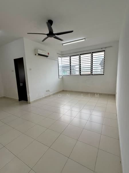 2-storey Terraced House for Rent in Bandar Puteri Klang (Klang) - Wilson Lim - Living Room - PropertyGuru.com.my