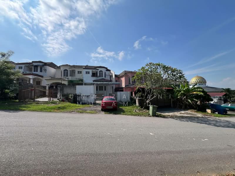 Terraced House for Sale in Kajang (Selangor) - Muna Zawani Muhamad - Exterior - PropertyGuru.com.my