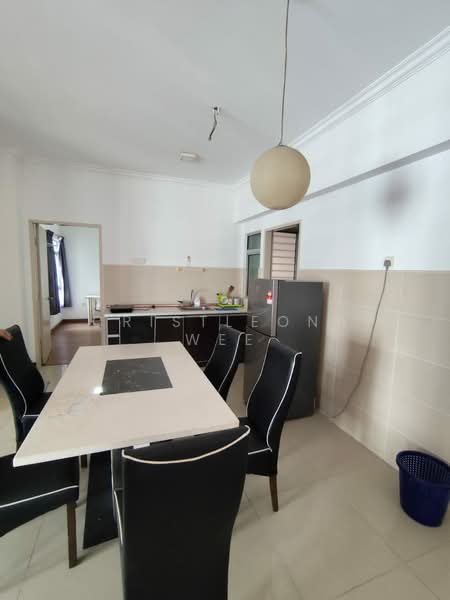 Condominium for Rent at Desa Residency (Residensi Desa) - Cristleona Wee - Kitchen - PropertyGuru.com.my
