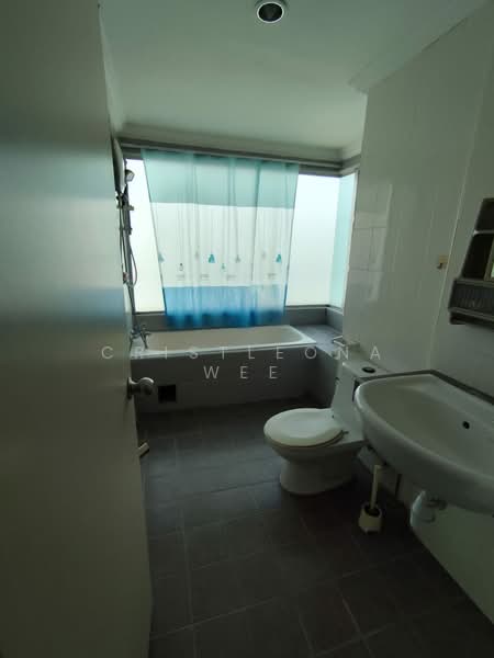 Condominium for Rent at Desa Residency (Residensi Desa) - Cristleona Wee - Bathroom - PropertyGuru.com.my