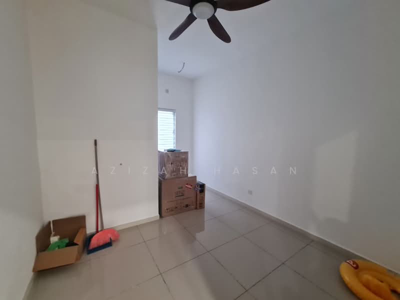 2-storey Terraced House for Sale in Sepang (Selangor) - Azizah Hasan - PropertyGuru.com.my