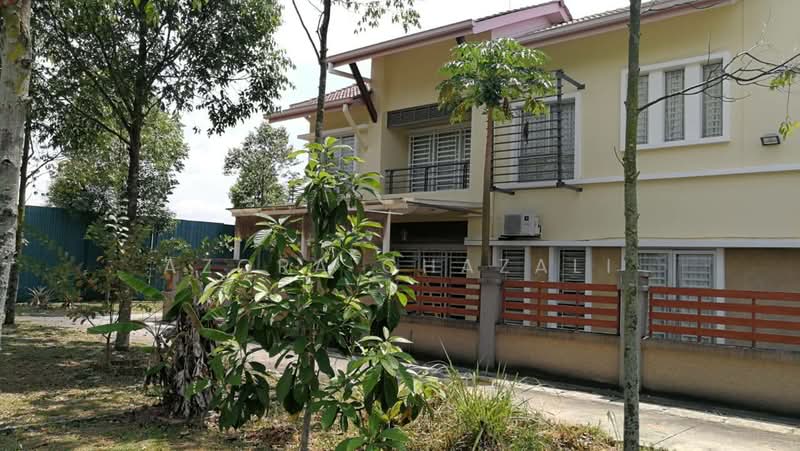 Rumah Teres 2-Tingkat untuk Dijual di Denai Alam (Shah Alam) - Azora Ghazali - PropertyGuru.com.my
