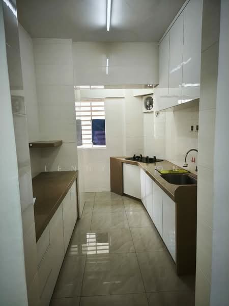 Pangsapuri untuk Disewa di Suria Mutiara - Lenny Goon - Kitchen - PropertyGuru.com.my