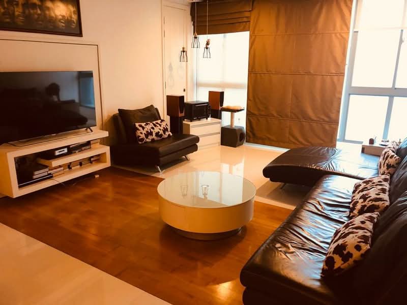 Servis Apartment untuk Disewa di Gateway Kiaramas Residences - Kew . - Living Room - PropertyGuru.com.my